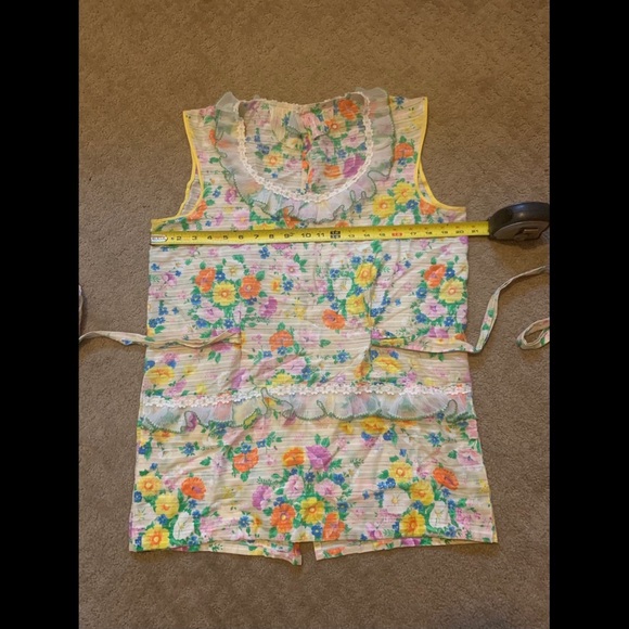 Vintage 70s Yellow Floral Smock Apron OOAK - Picture 10 of 11